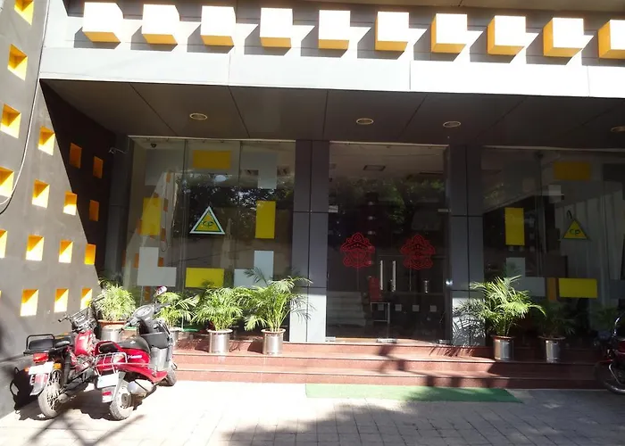 Hotel Crystal Residency Ranchi